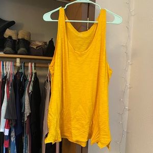 Yellow swing tank